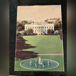 Vintage The White House An Historic Guide 1962 With Map From 1968. JFK , LBJ Ame